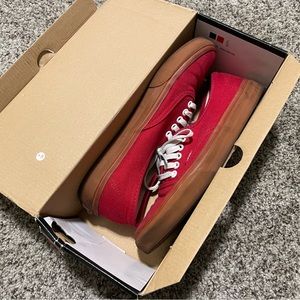 Vans Authentic chili pepper gum bottoms